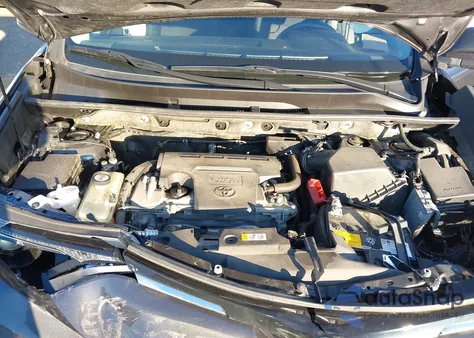 2018 Toyota Rav4 Le z USA, uszkodzony, nr VIN JTMBFREV1JJ746226